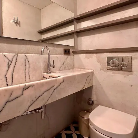 Private 2br/2ba House W Patio&terrace * Izmir