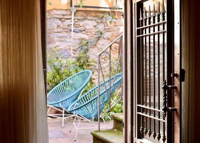 Private 2br/2ba House W Patio&terrace Villa